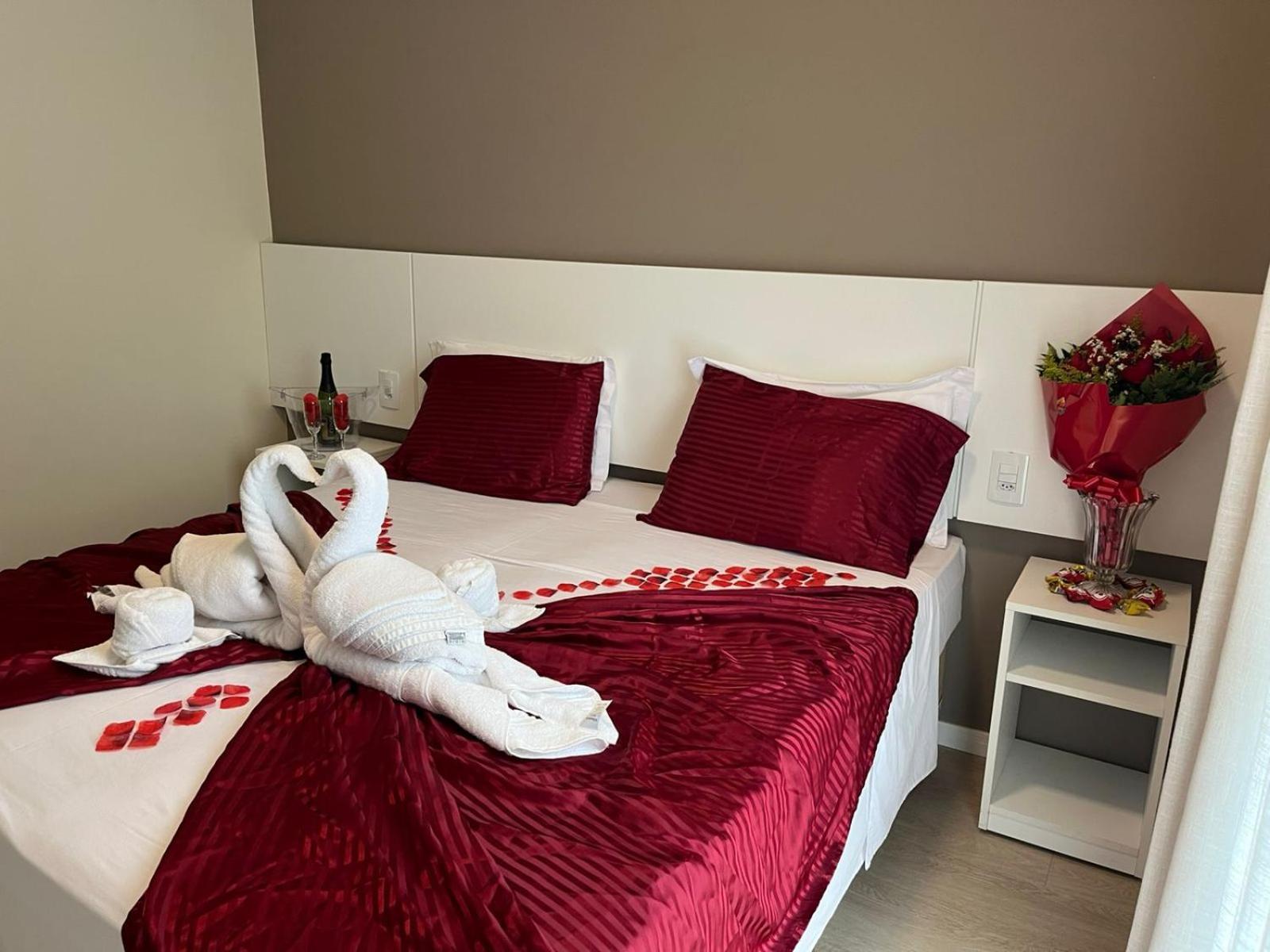 Caravaggio Praia Hotel フロリアノポリス エクステリア 写真